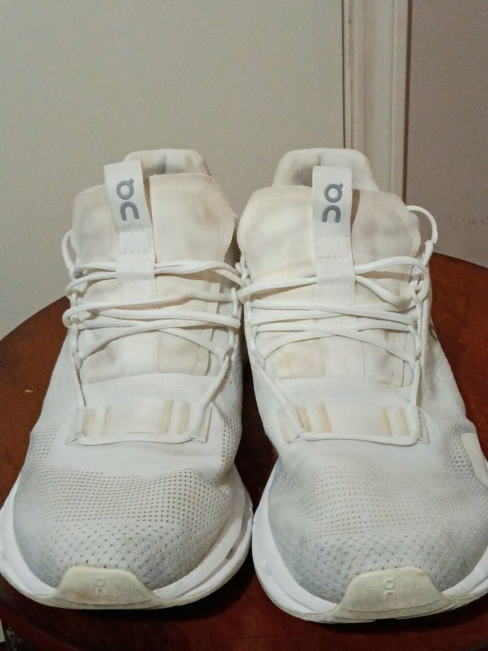 On Cloudnova Womens Road Athletic Running Shoes Size 9 White Lace Up 26.98225 - Picture 4 of 13